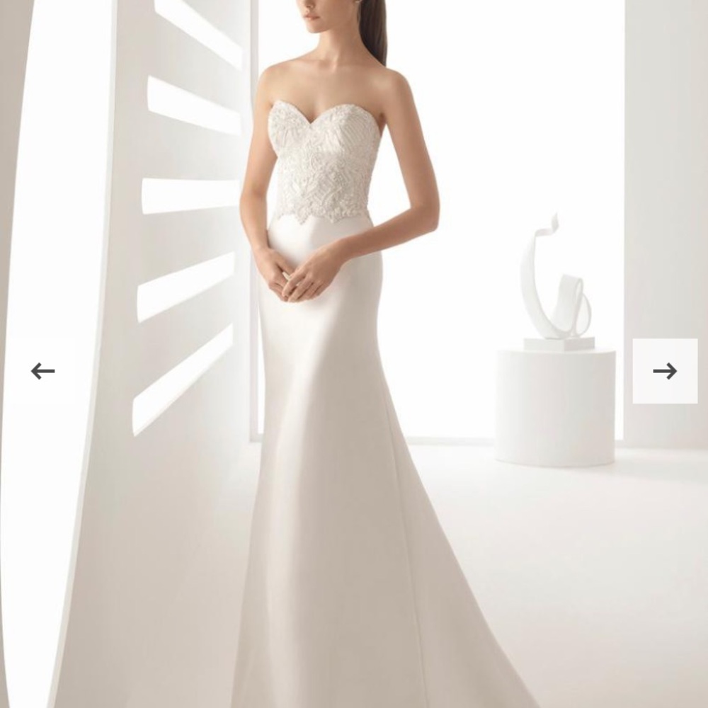 Rosa Clara Elegant White Wedding Dress - Picture 2 of 7